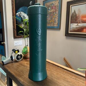 Vtg Breamco Blow Mold Rose w Faux Wicker Toilet Paper Holder Hunter Green